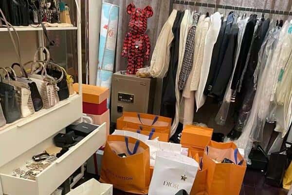 延安延长县回收一线品牌衣服